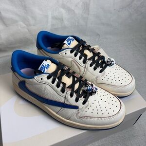 Nike Air Men's Shoes - White and Blue